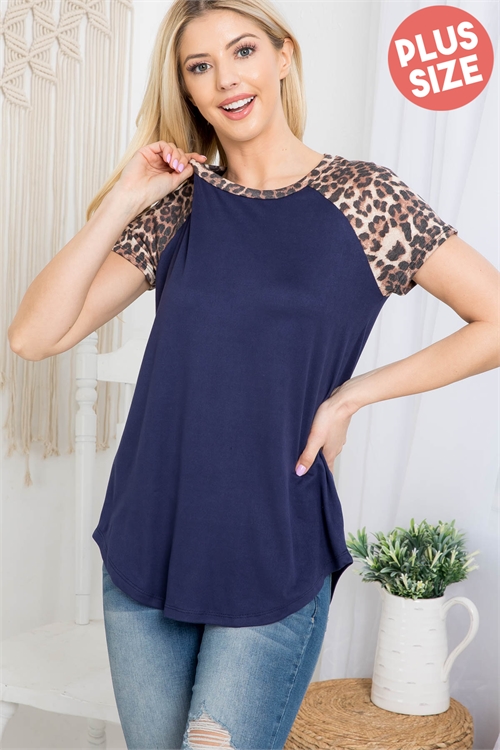 S12-4-4-PPT2159X-NVBWN - PLUS SIZE LEOPARD SLEEVE AND NECKBAND SOLID RIB TOP- NAVY/BROWN 3-2-1