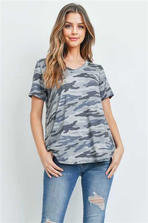 S16-7-2-PPT2172-MRLGYCHAR -SHORT SLEEVES V-NECK CAMOUFLAGE TOP-MINERAL GRAY CHARCOAL 1-2-2-2