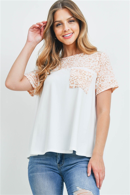 S9-18-2-PPT2294-IVDPCHRS-1 - LEOPARD CONTRAST ROUND NECK POCKET TOP- IVORY-D. PEACH/ROSE 0-2-2-1