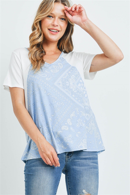 S14-12-1-PPT2424-LTBLIV - SOLID SLEEVE V-NECK PAISLEY PRINT TOP- LIGHT BLUE-IVORY 1-2-2-2