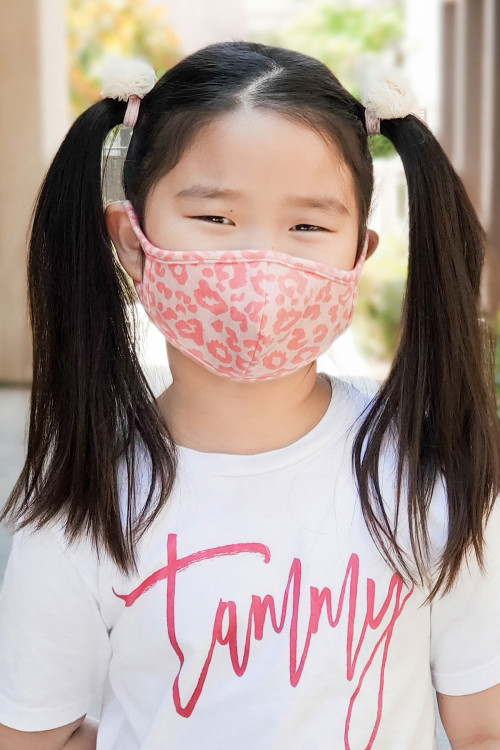 S4-7-2-RFM7001K-RAP051-CO- CORAL LEOPARD SKIN PRINT REUSABLE FACE MASKS FOR KIDS/12PCS **Size not intended for kids 2 years old and below**