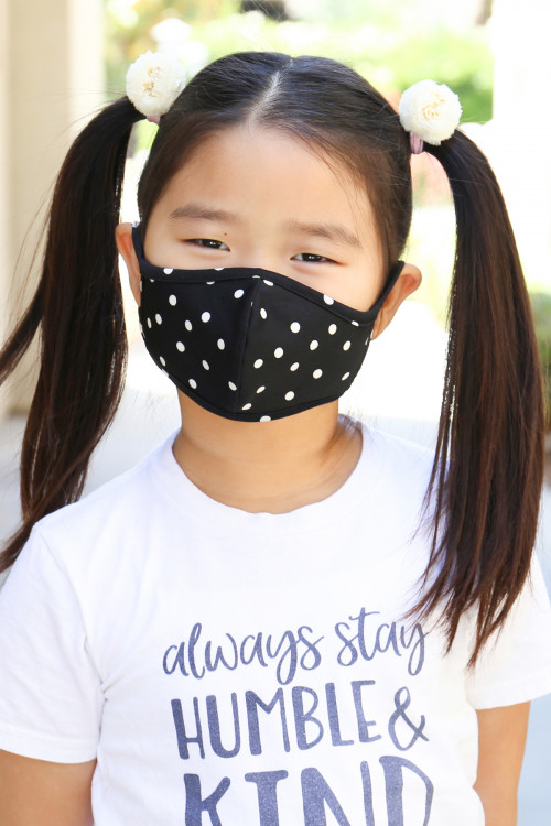 S5-7-1-RFM7001K-RPD002-BK BLACK POLKA DOTS PRINTED REUSABLE FACE MASK FOR KIDS/12PCS    **Not intended for kids 2 years old and below**
