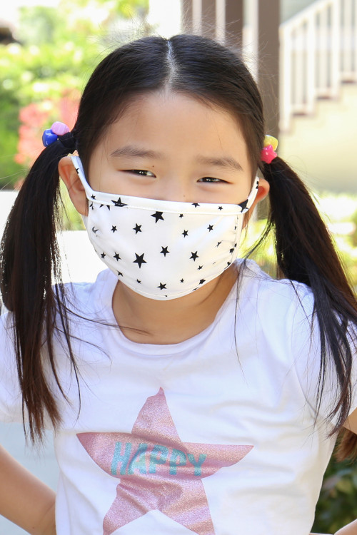 S4-4-3-RFM7002K-RPR028-IV IVORY STARS PRINT REUSABLE FACE MASKS FOR KIDS/12PCS    **Not intended for kids 2 years old and below**