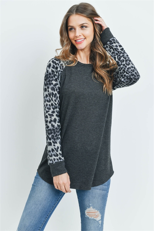 S13-10-3-RFT2011HCX-RAP002-CHL2TGY-1 - PLUS SIZE LONG SLEEVE LEOPARD RAGLAN HACCI TOP- CHARCOAL 2TONE/GREY 1-2-1