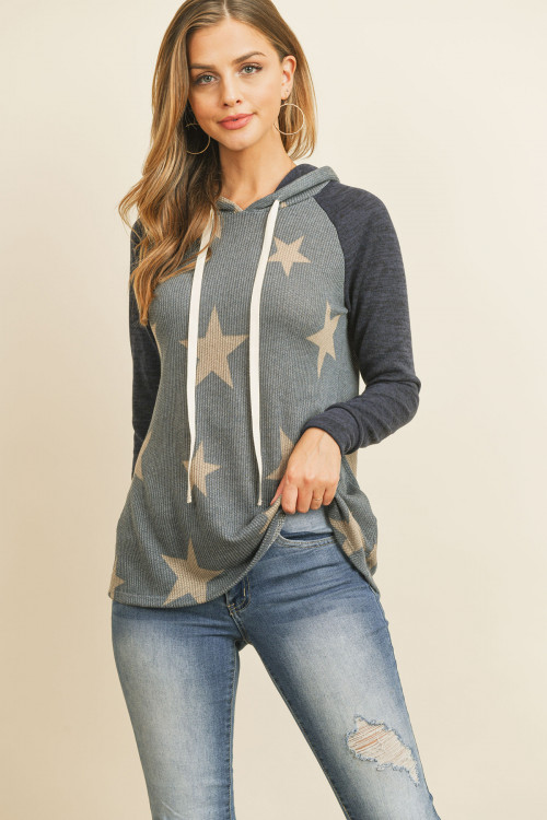 S9-11-1-RFT2402-RPR068-NVDKNV NAVY DARK NAVY BRUSHED HACCI SLEEVE STAR PRINT HOODIE WITH DRAWSTRING SWEATER 1-2-2-2