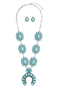 S24-6-3-SS0786SBTQ - FLOWER NATURAL STONE WESTERN CONCHO STATEMENT NECKLACE AND EARRING SET-SILVER BURNISH TURQUOISE/1PC