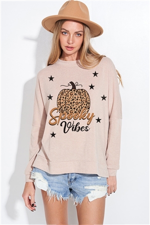 S36-1-1-T866G12897-KHK - HALLOWEEN PUMPKIN PRINT SIDE SLIT LONG SLEEVE TOP- KHAKI -2-2-2