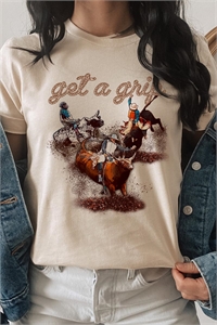 S15-1-1-US3001-E0709S-SCR - GET A GRIP,BRONC RIDERS,COWBOYS UNISEX SHORT SLEEVE- CREAM 2-2-2