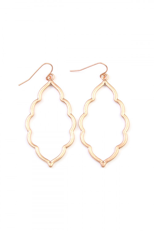 S24-1-4-VE2055WG MATTE GOLD MOROCCAN CUTOUT EARRINGS/1PAIR