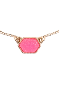 S1-4-3-VNE0851GDPK - DRUZY HEXAGON PENDANT NECKLACE EARRING SET-PINK/1PC