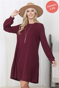 S13-7-1-YMD10051V-BU - BRUSHED WAFFLE BUBBLE SLEEVE POCKET DRESS- BURGUNDY 1-1-1-1