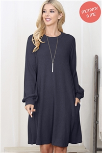 S14-12-4-YMD10051V-NV-1 - BRUSHED WAFFLE BUBBLE SLEEVE POCKET DRESS - NAVY  1-1-1-0