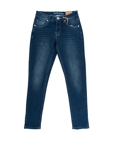 Ladies Dark Wash Basic Skinny Jeans