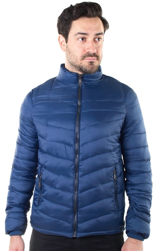 Men's Quilted Puffer Jacket with Faux Fur Body Lining and Stretchable Side Gathering