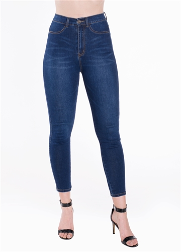 Ladies Fitted Skinny Jeans with pockets, light stretch jeans