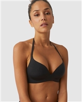 Black non-underwire padded bra. Smooth shape without seams, invisible under clothing.