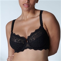 The Simone Perele Black Freesia Full Cup Support Bra offers extra support and ultimate control.