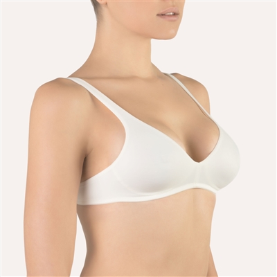 Ivory soft cup bra without underwire made from a smooth microfibre fabric