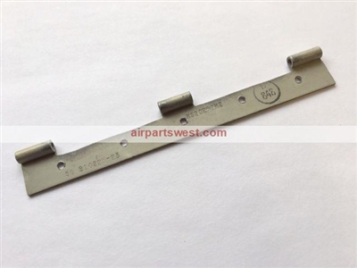 50-910225-23 hinge half Beechcraft NEW