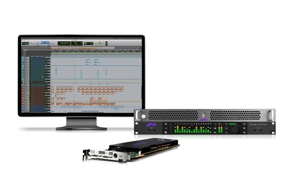 Avid Pro Tools | HDX Thunderbolt 3 MTRX Studio Rack-Mount System