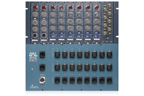 BAE 8CM | Eight Channel Summing Mixer/1073-Style Rack