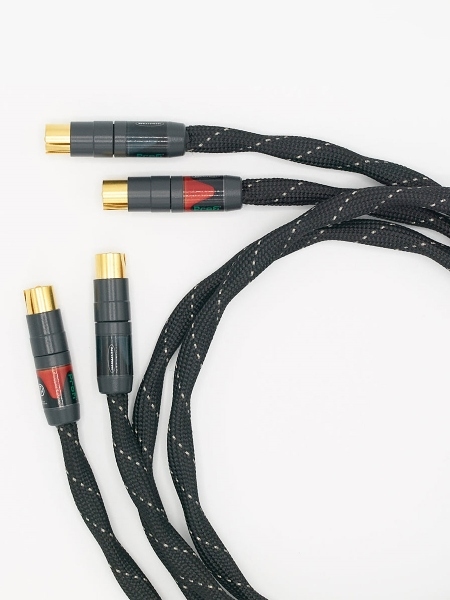 Vovox Link Protect A Cable w/ Vovox Neutrik Gold RCA Connectors (11.5 Feet) | Pair