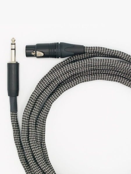 Vovox Sonorus Direct S Cable w/ Vovox 1/4" TRS and Neutrik Gold XLR-Female Connectors (3.3 Feet)