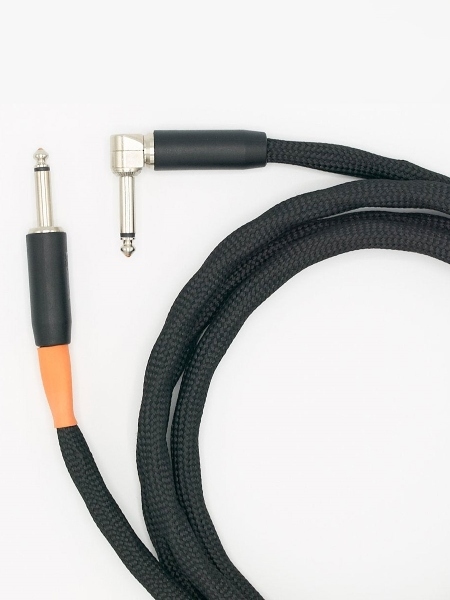 Vovox Excelsus Protect A Cable w/ 90° Right-Angle 1/4" TS to Straight 1/4" TS (9.8 Feet)