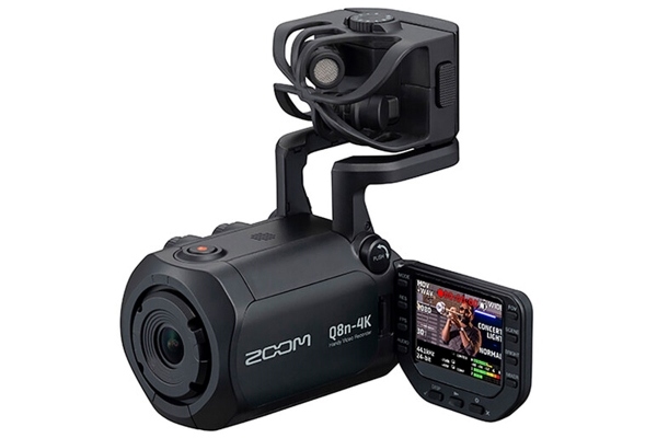 Zoom Q8n-4K | Handy Video Recorder