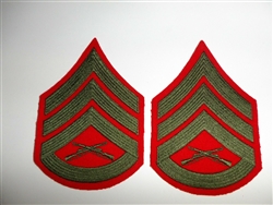 e4274p Vietnam USMC Chevron Staff Sergeant E-6 Rank Winter red green pair R20B