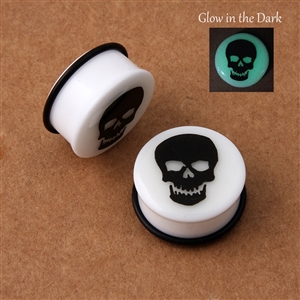 Glow in the dark skull design acrylic single-flare ear plug gauges with o-ring, sizes 8g to 1"