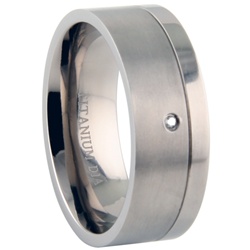 Titanium Ring with Diamond