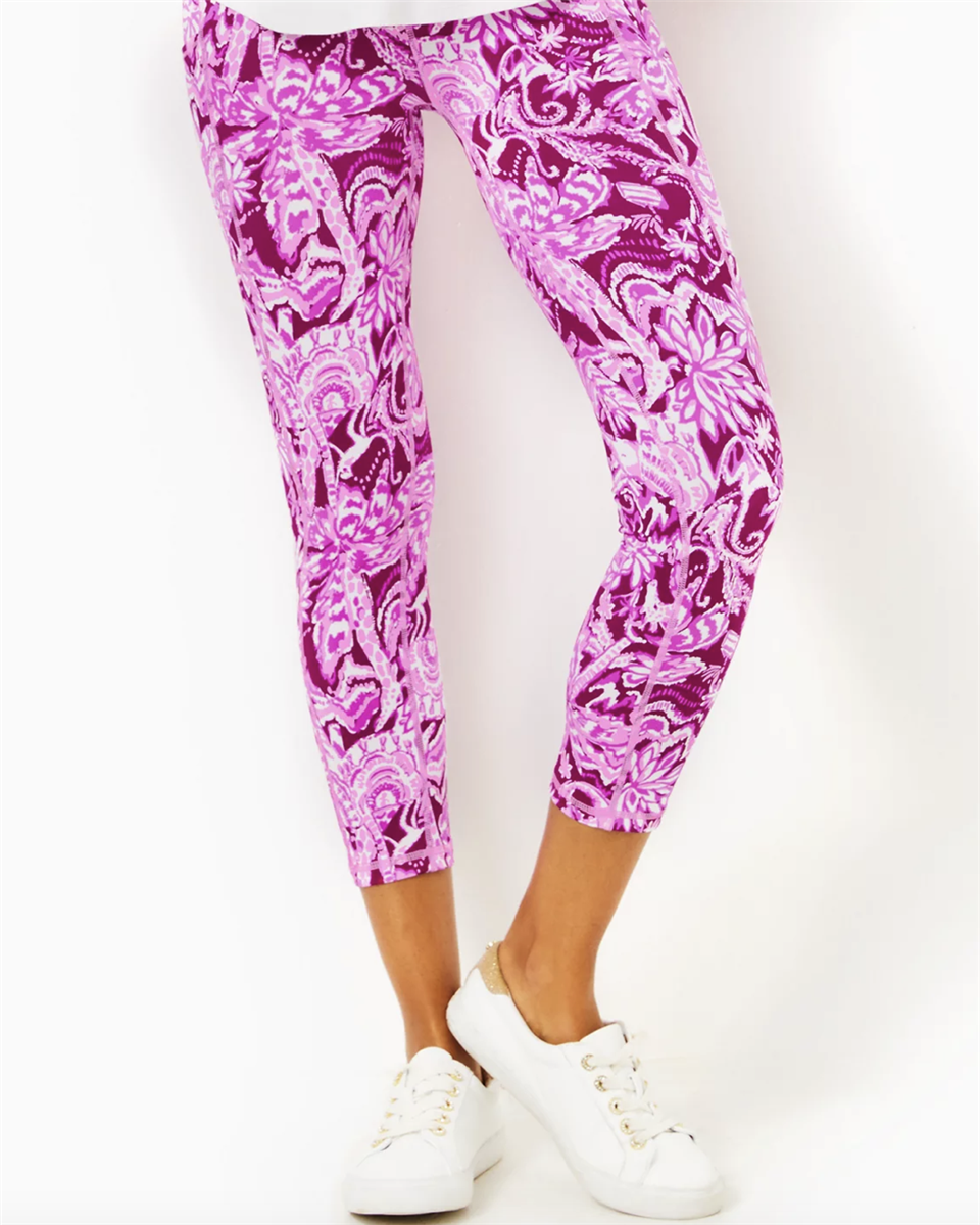 Lilly Pulitzer Luxletic Leggings Shake it Up $98 Ramona Sweater $138  #yeahthatgreenville @pinkbee @annacourtland