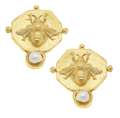 24K gold plate post earrings with bee and pearl