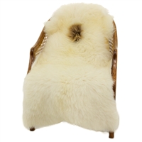 Ivory White Suffolk w Dot Ivory White Sheepskin