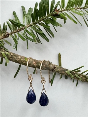 One of a kind Sapphire Gemstone Earrings - zen jewelz