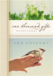 One Thousand Gifts Devotional by Voskamp: 9780310315445