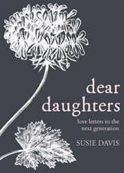 Dear Daughters by Davis: 9781501881060