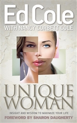 Unique Woman by Cole: 9781641232005