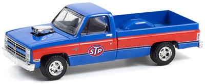 Greenlight Collectibles Running on Empty Series 13 - 1987 Chevrolet Silverado with Blown Engine (STP)