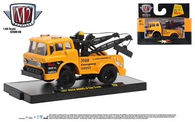 M2 Machines Auto-Trucks Release 68 - 1957 Mack Model N Tow Truck