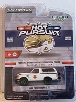 Greenlight Collectibles Hot Pursuit Hobby Exclusive FBI Edition - 1996 Ford Bronco XL (Green Machine)