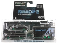 Greenlight Collectibles Hitch & Tow Series 11 - 1979 Ford F-150, 1986 Ford Taurus & Enclosed Car Hauler  (Robo Cop 2) (Chase)
