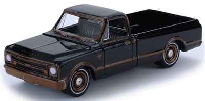Greenlight Collectibles California Lowriders Series 7 - 1972 Chevy C10