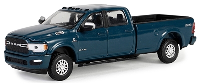 Greenlight Collectibles Showroom Floor Series 5 - 2023 Ram 2500 Bighorn