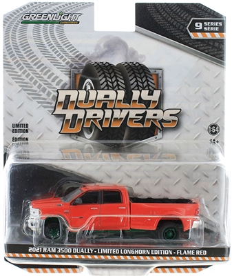 Greenlight Collectibles Dually Drivers Series 9 - 2021 Ram 3500 Dually - Limited Longhorn Edition (Green Machine)