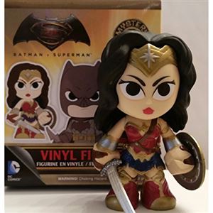 Funko Mini: Batman vs Superman - Wonder Woman w/ Shield