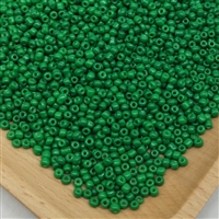 Taiwanese Size 6/0 E Bead - Green - Y36