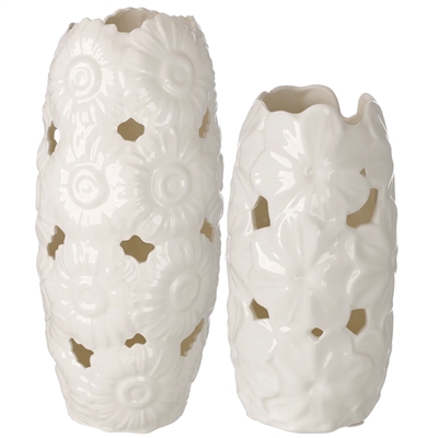 Ivory Porcelain 15' Centerpiece Vase W/ Embossed Daisy Decor