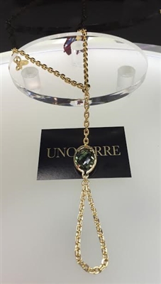 UNOAERRE by UNOAERRE18kt Gold Plated Finger Bracelet with Green Stone